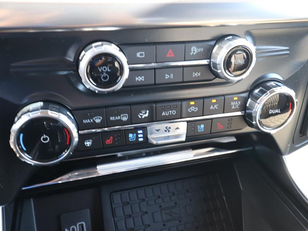 New 2026 Ford F150 Platinum w/ Equipment Group 703A Plus image 22