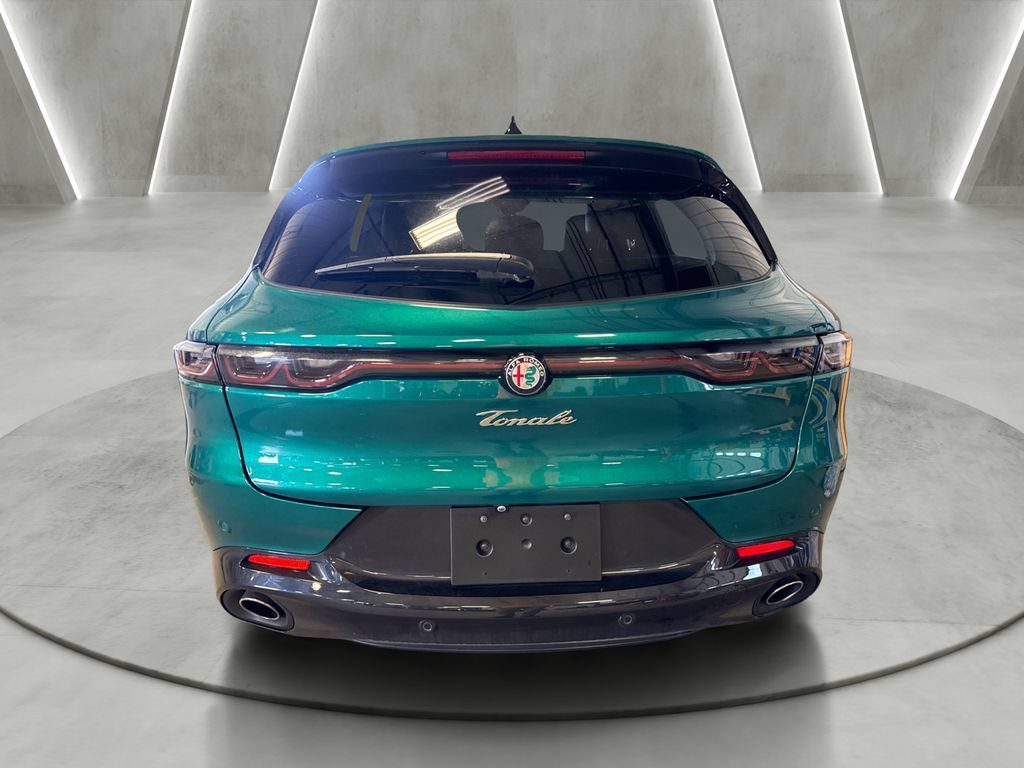 Used 2024 Alfa Romeo Tonale Veloce AWD/4WD image 6