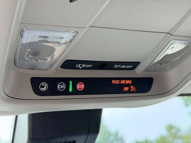 Used 2024 Chevrolet Equinox LT w/ LPO, Floor Liner Package FWD image 18