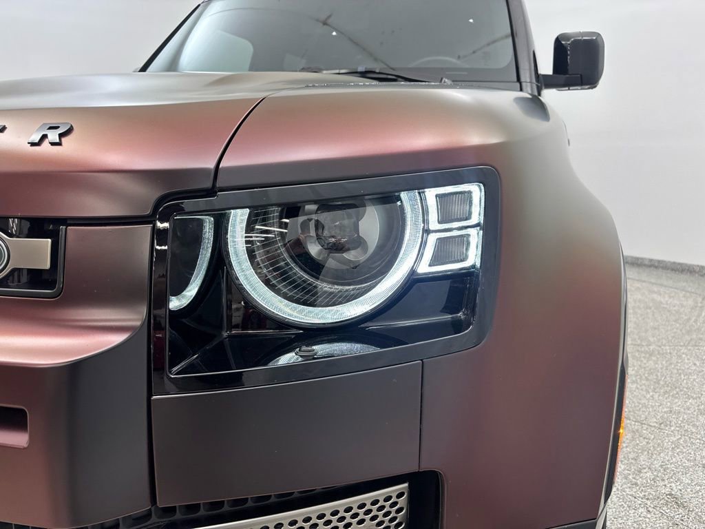 Used 2020 Land Rover Defender 110 X image 27