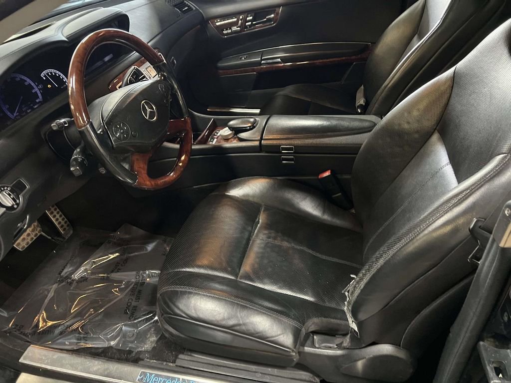 Used 2013 Mercedes-Benz CL 550 4MATIC image 12