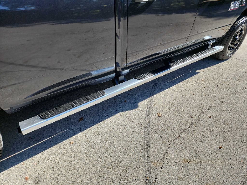 Used 2018 RAM 3500 Tradesman w/ Chrome Appearance Group AWD/4WD image 11