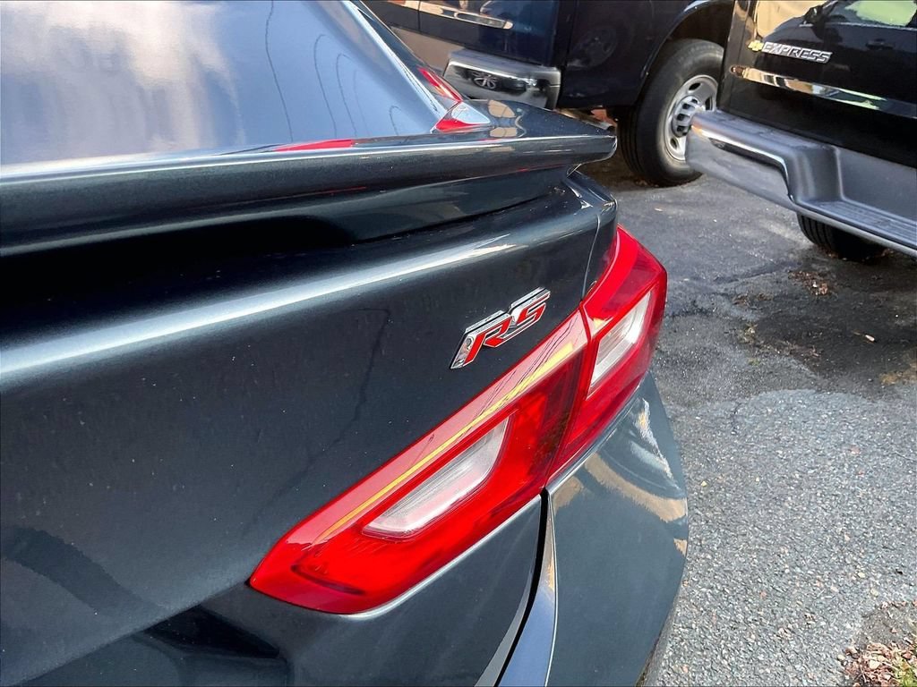 Used 2021 Chevrolet Malibu RS FWD image 27