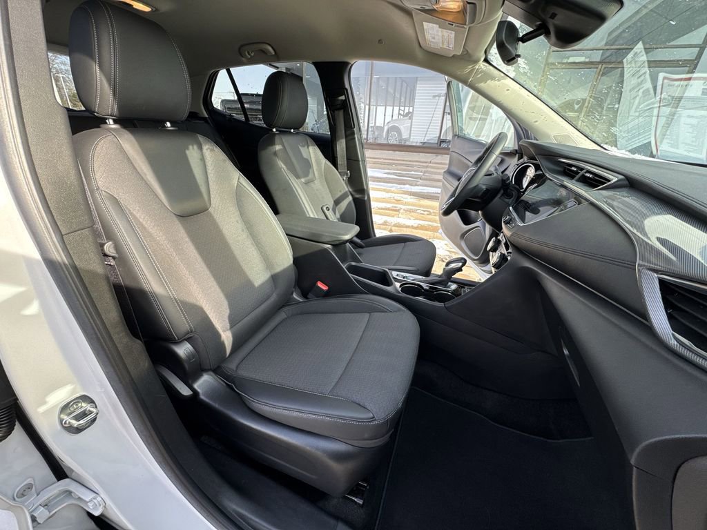 Certified 2022 Buick Encore GX Select w/ Sport Touring Package image 25