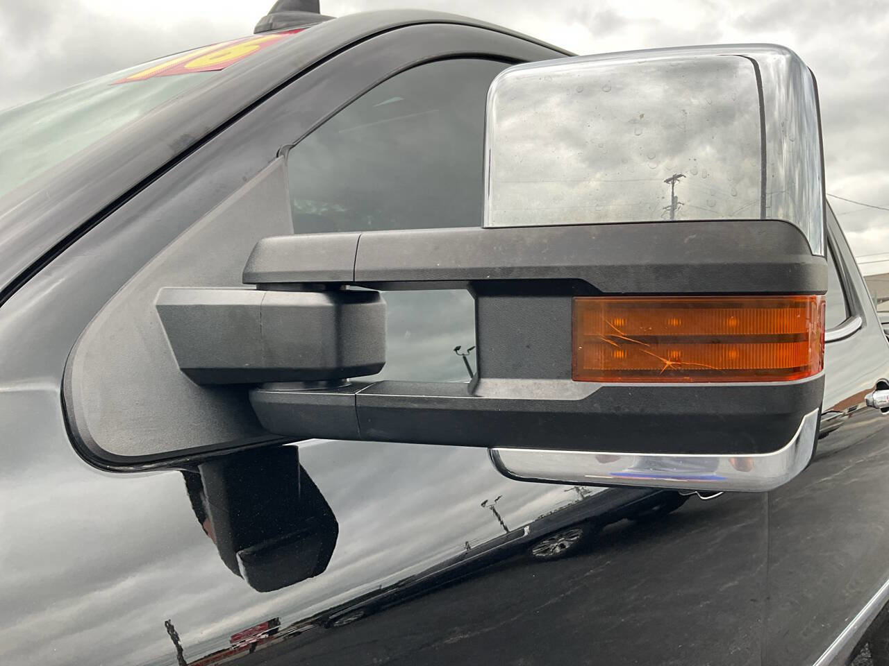 Used 2016 GMC Sierra 2500 Denali w/ Duramax Plus Package AWD/4WD image 38