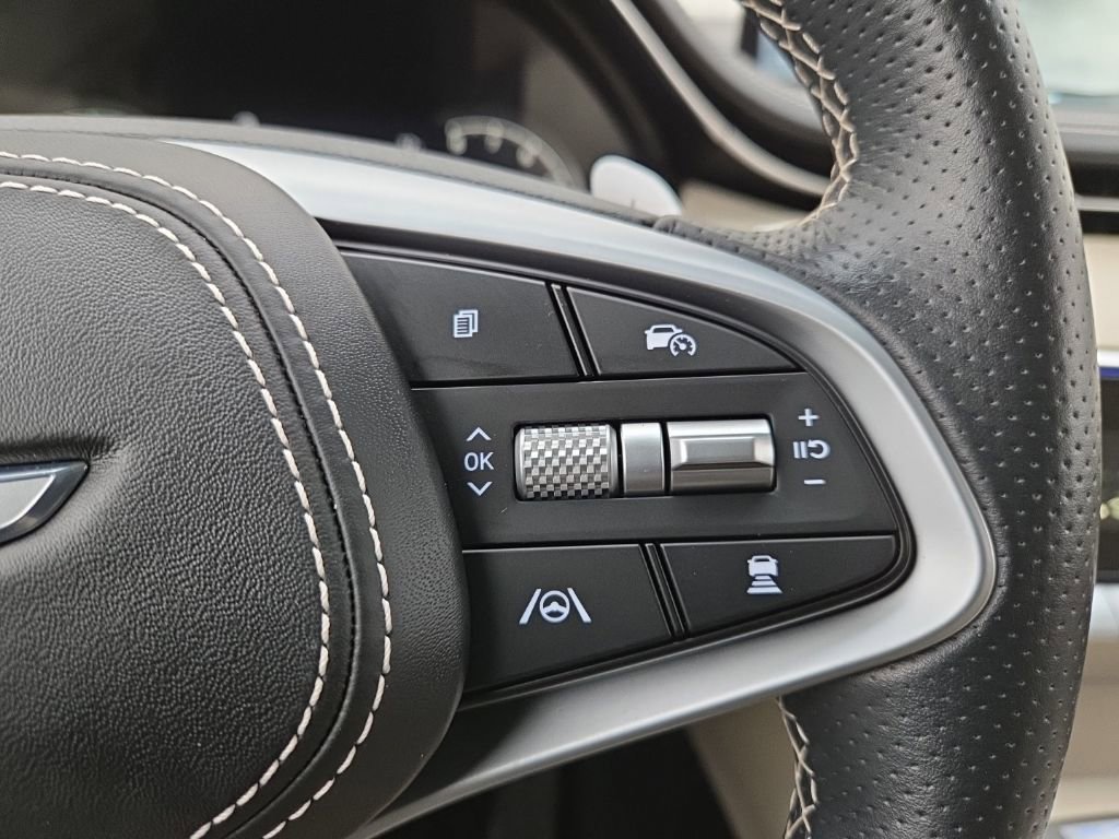 Used 2025 Genesis GV70 3.5T Sport w/ Sport Advanced Package image 34