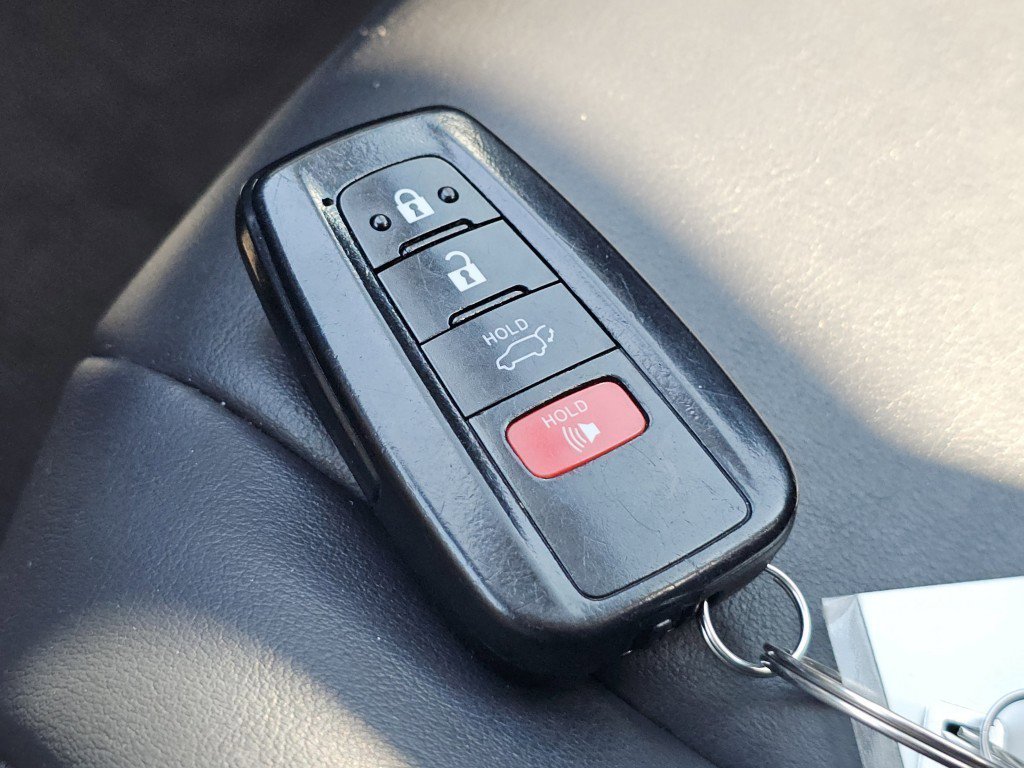 Used 2019 Toyota RAV4 XLE Premium w/ Advanced Technology Package image 34