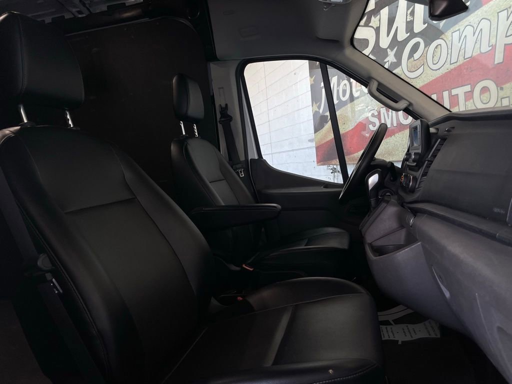 Used 2023 Ford Transit 250 Medium Roof AWD w/ Load Area Protection Package image 15