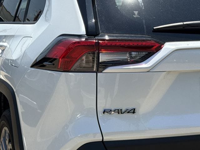 Used 2024 Toyota RAV4 XLE Premium AWD/4WD image 6