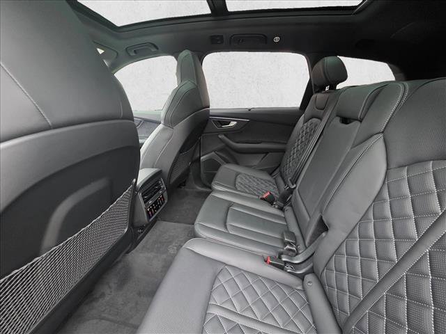 New 2026 Audi SQ7 Premium Plus AWD/4WD image 18