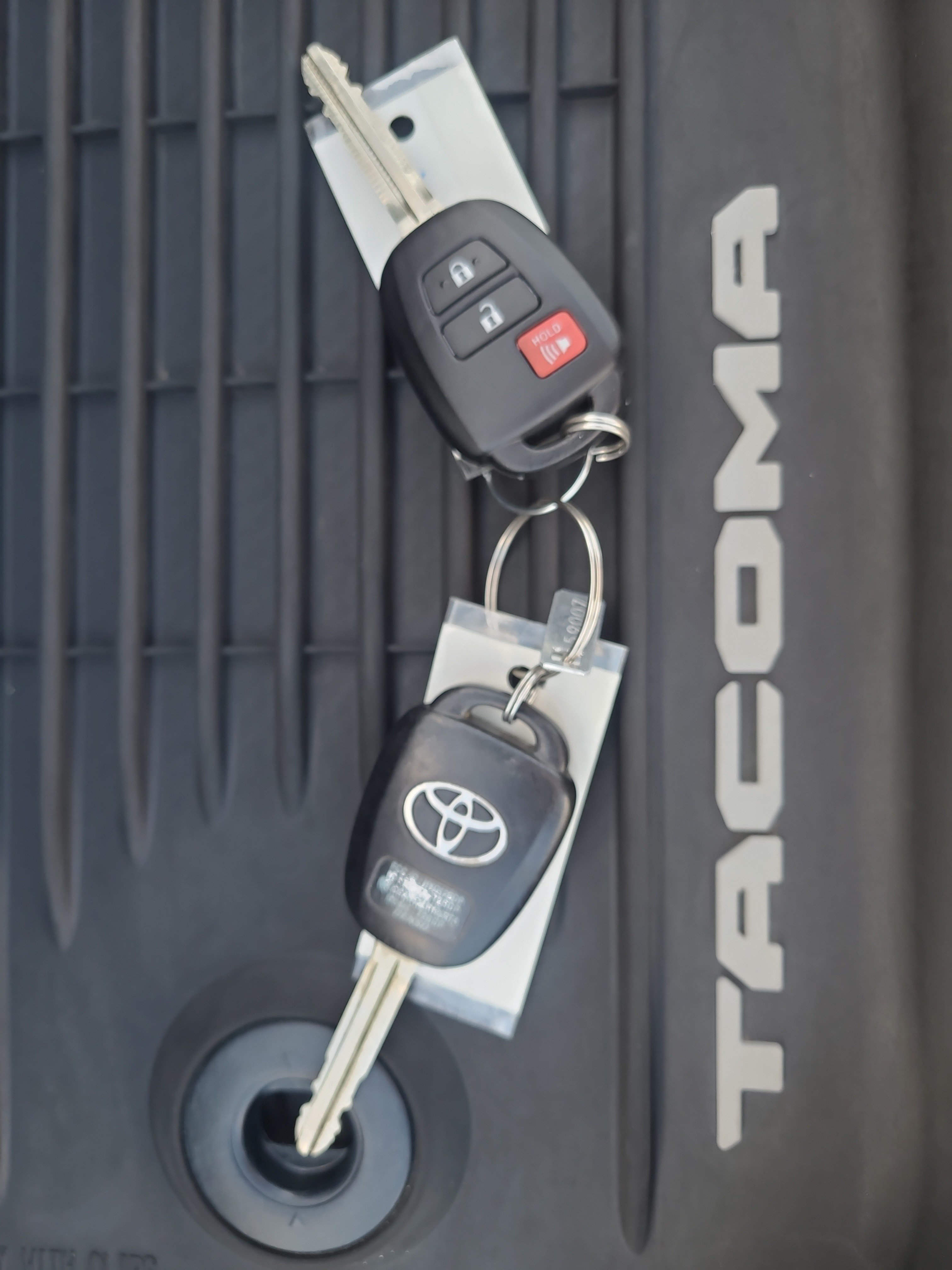Certified 2019 Toyota Tacoma SR5 AWD/4WD image 31