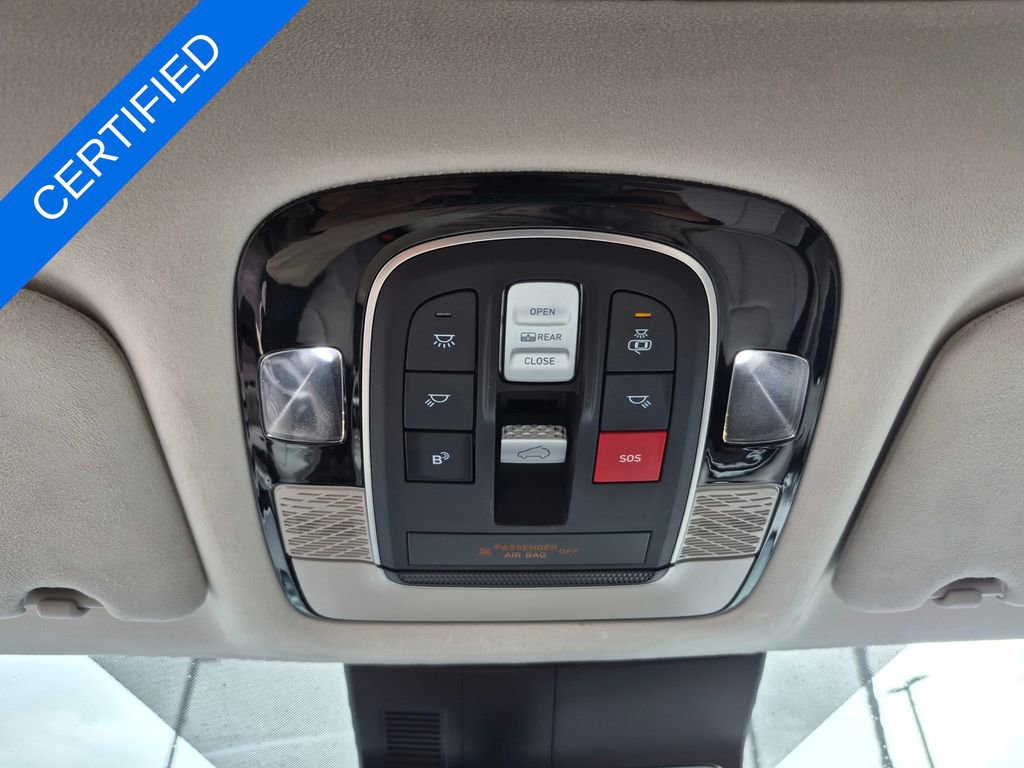 Used 2024 Hyundai Palisade Calligraphy image 17