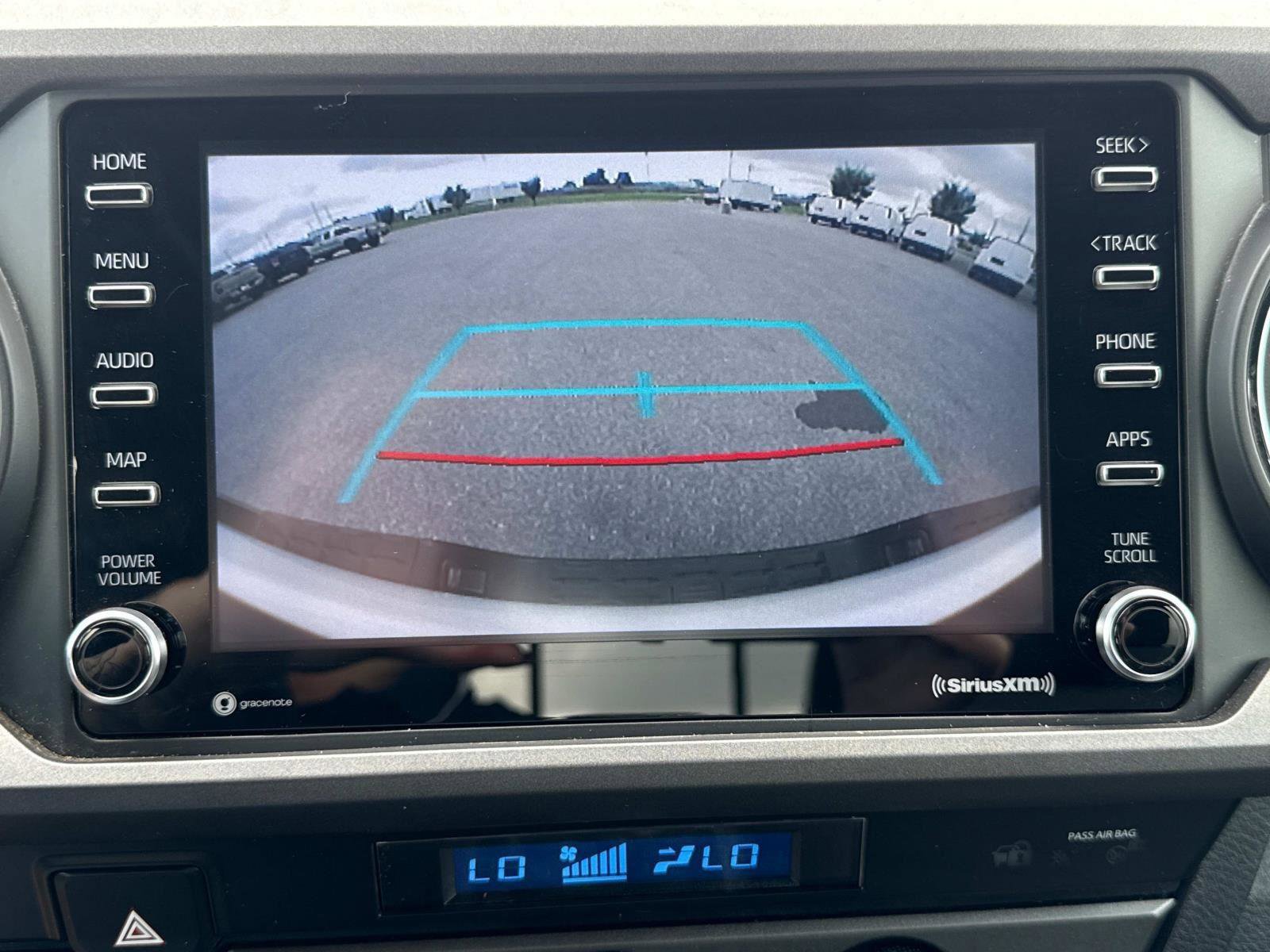 Used 2022 Toyota Tacoma TRD Off-Road image 5