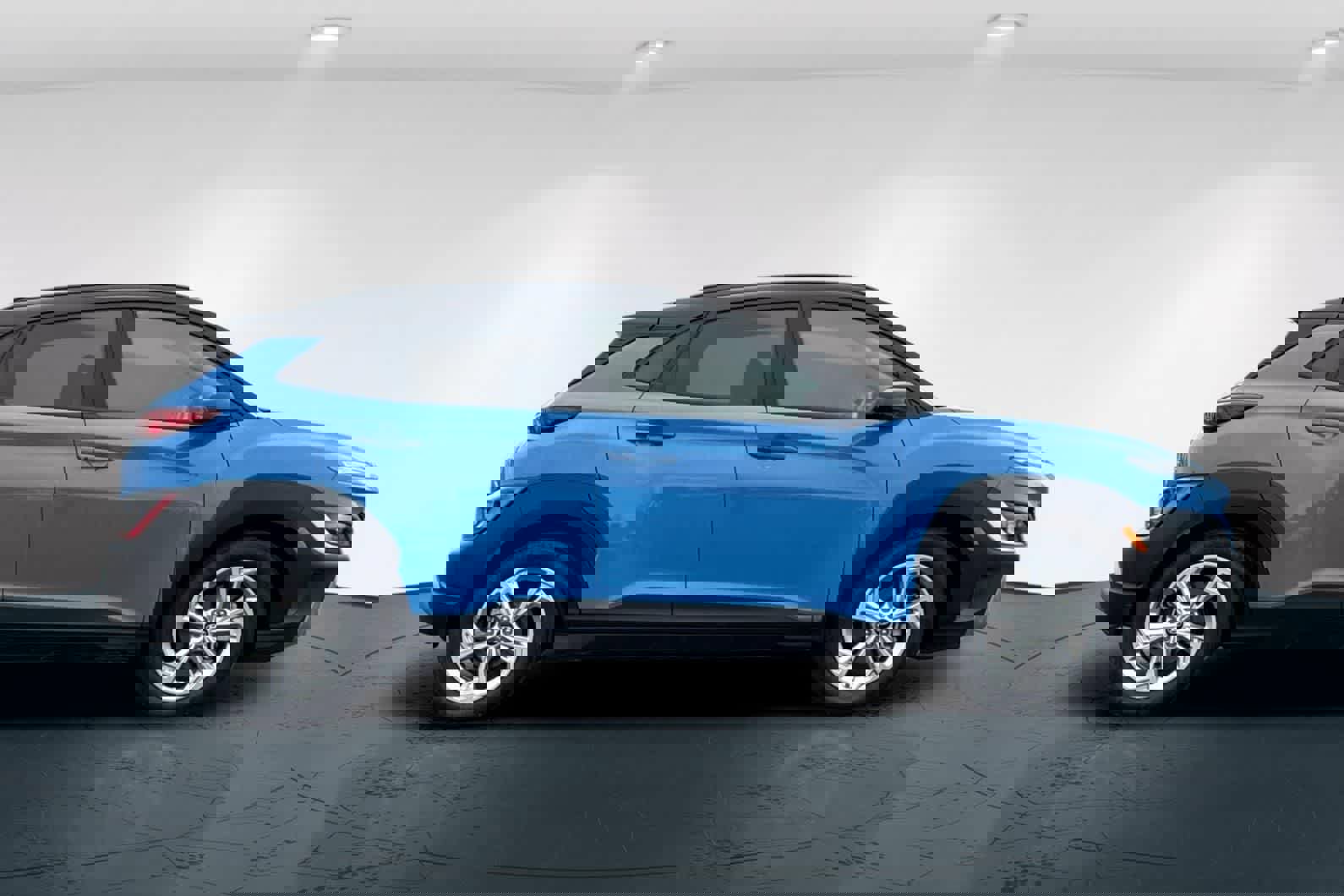 Used 2022 Hyundai Kona SEL image 6