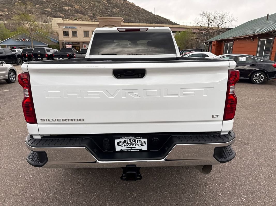 Used 2024 Chevrolet Silverado 2500 LT image 5