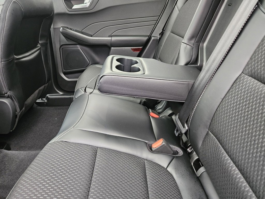 New 2026 Ford Escape SE image 21