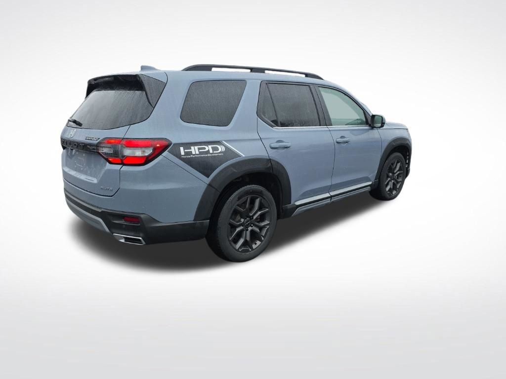 Used 2023 Honda Pilot Elite image 7