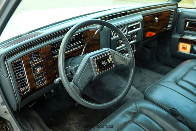 Used 1986 Cadillac Brougham Brougham image 43