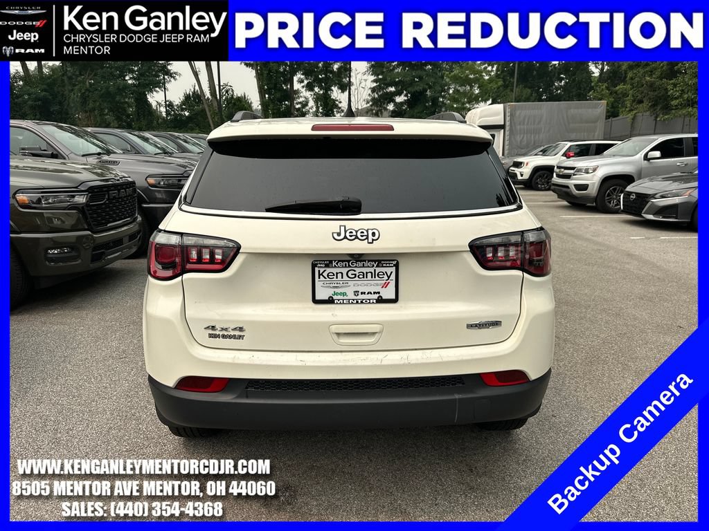 Used 2020 Jeep Compass Latitude w/ Cold Weather Group AWD/4WD image 8