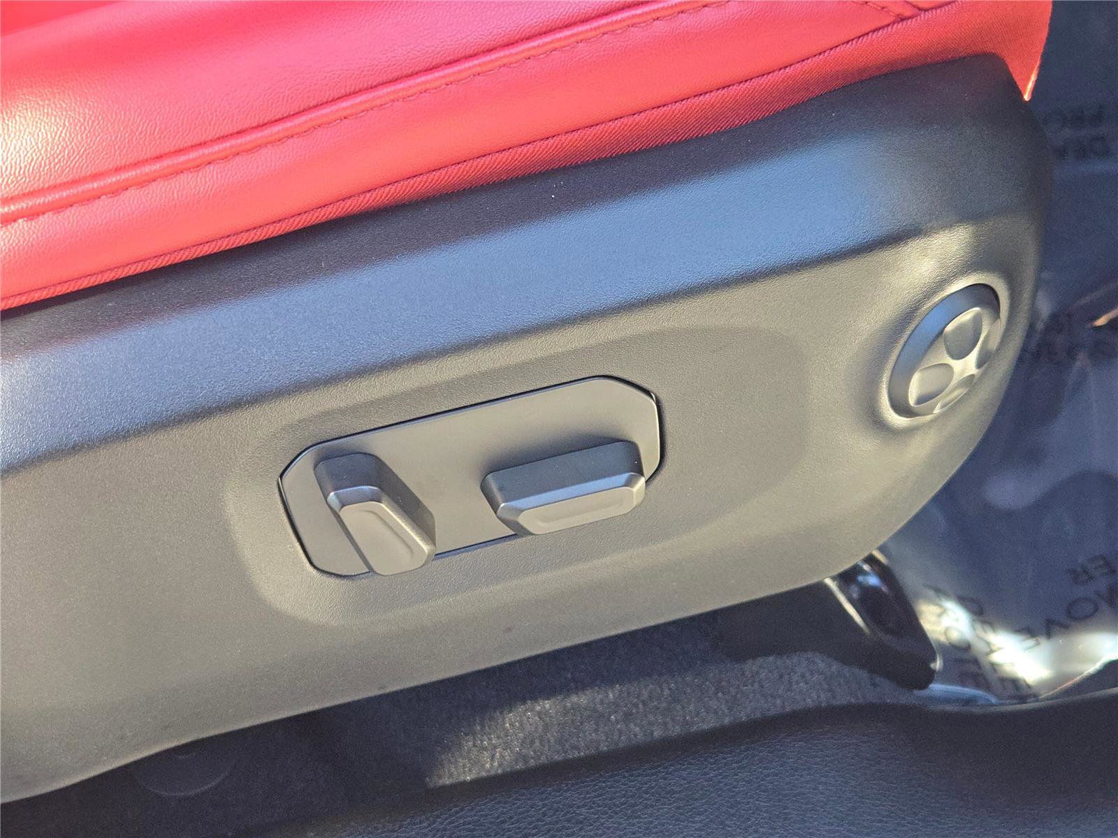 Used 2024 Jeep Wrangler Unlimited Rubicon 392 image 8