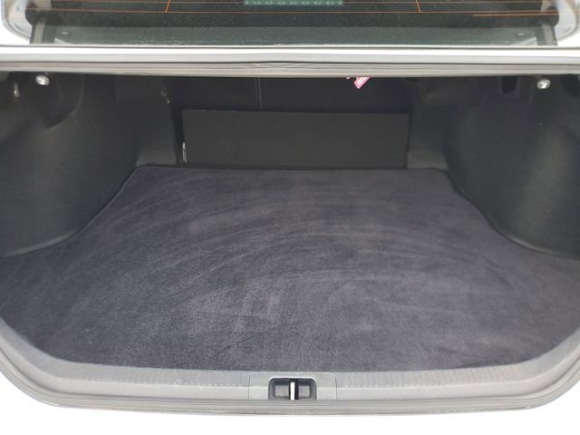 Used 2021 Toyota Camry XSE FWD image 6