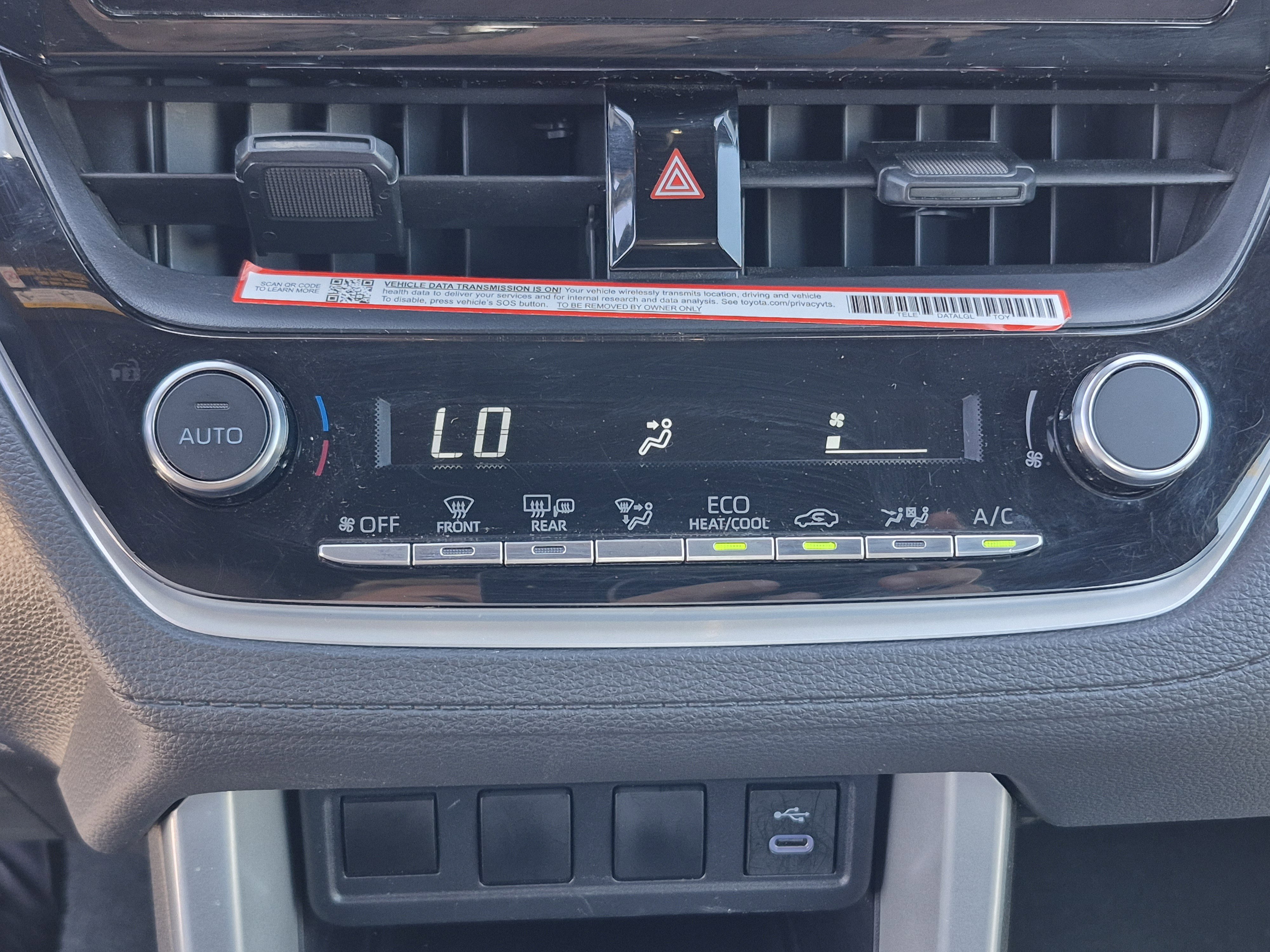 Used 2025 Toyota Corolla Cross AWD Hybrid image 31