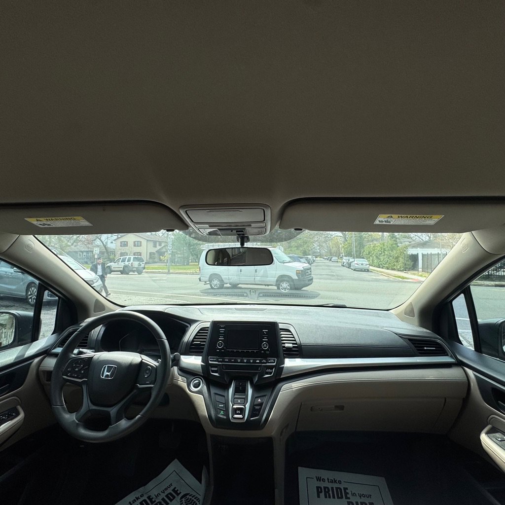 Used 2019 Honda Odyssey LX image 17