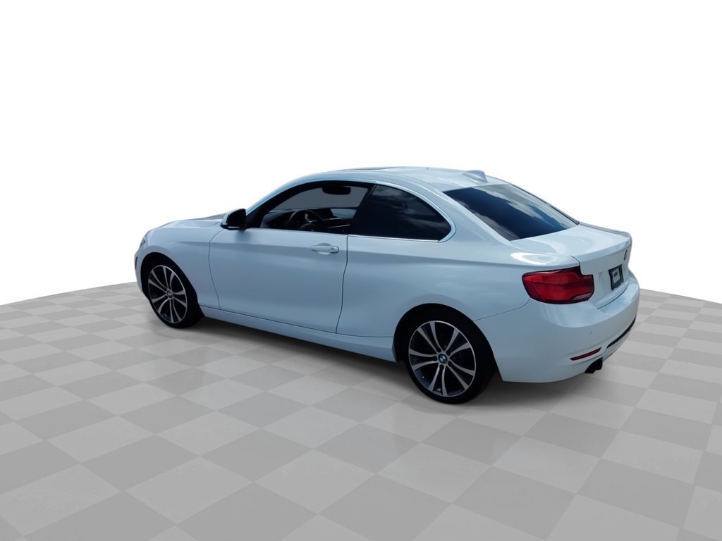 Used 2019 BMW 230i Coupe w/ Convenience Package RWD image 6