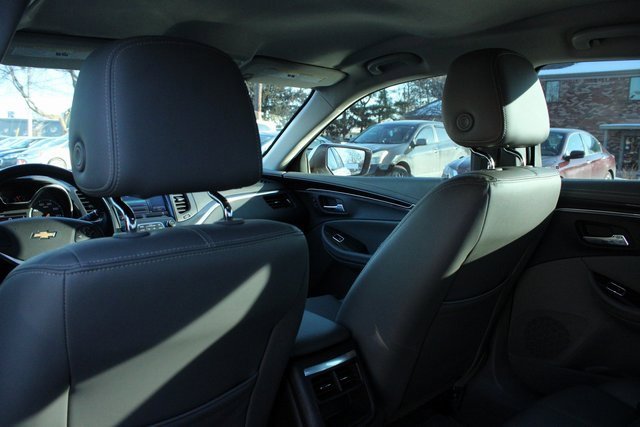 Used 2019 Chevrolet Impala LT image 21