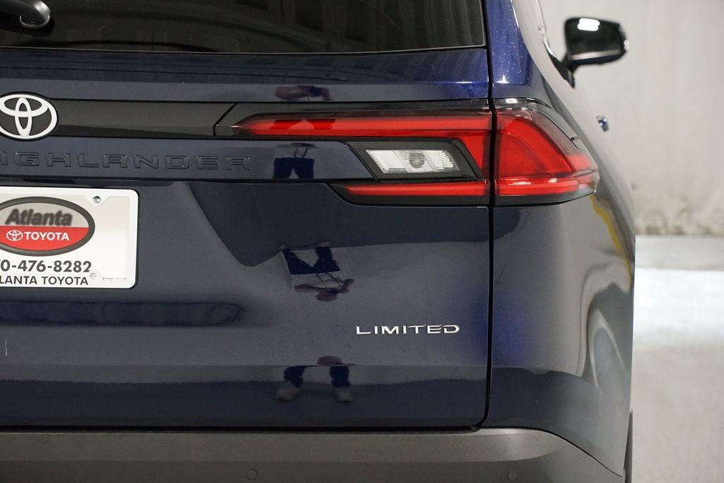 Certified 2025 Toyota Grand Highlander FWD image 10