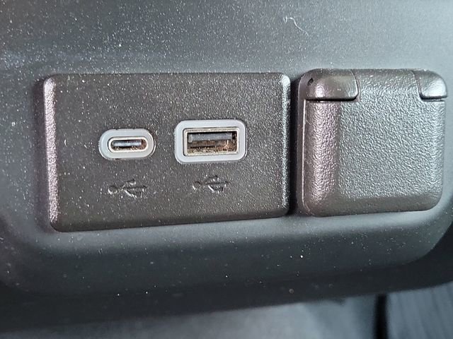 Certified 2024 Chevrolet Silverado 1500 Custom image 15