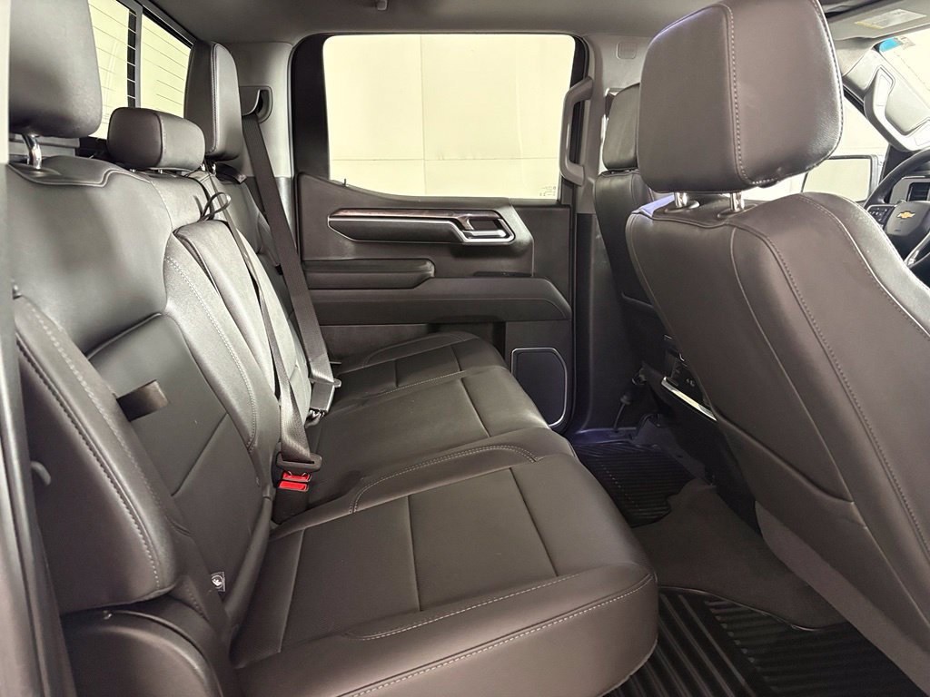 Certified 2025 Chevrolet Silverado 1500 LTZ w/ LTZ Premium Package AWD/4WD image 20