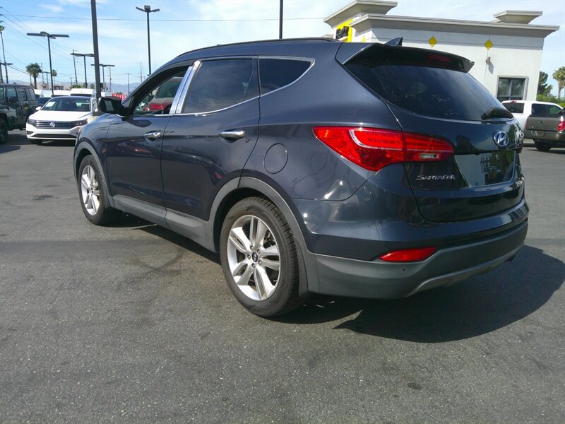Used 2016 Hyundai Santa Fe Sport 2.0T w/ Option Group 05 FWD image 4