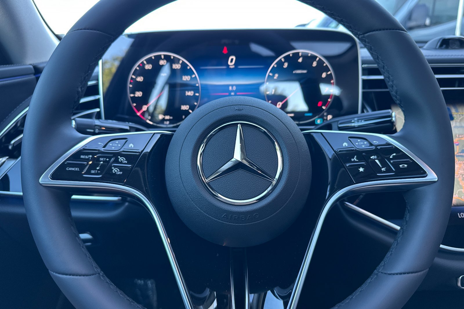New 2026 Mercedes-Benz E 350 4MATIC Sedan image 23