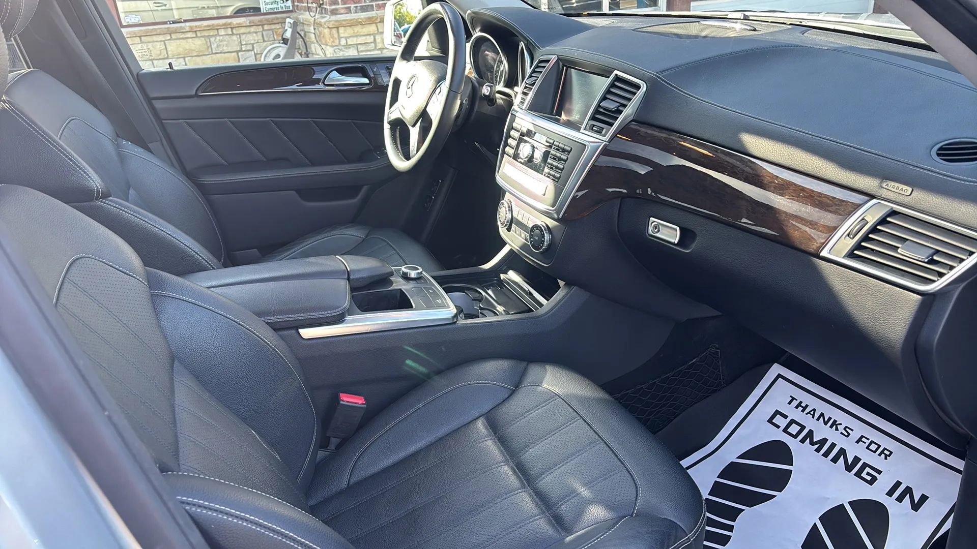 Used 2015 Mercedes-Benz GL 450 4MATIC image 38