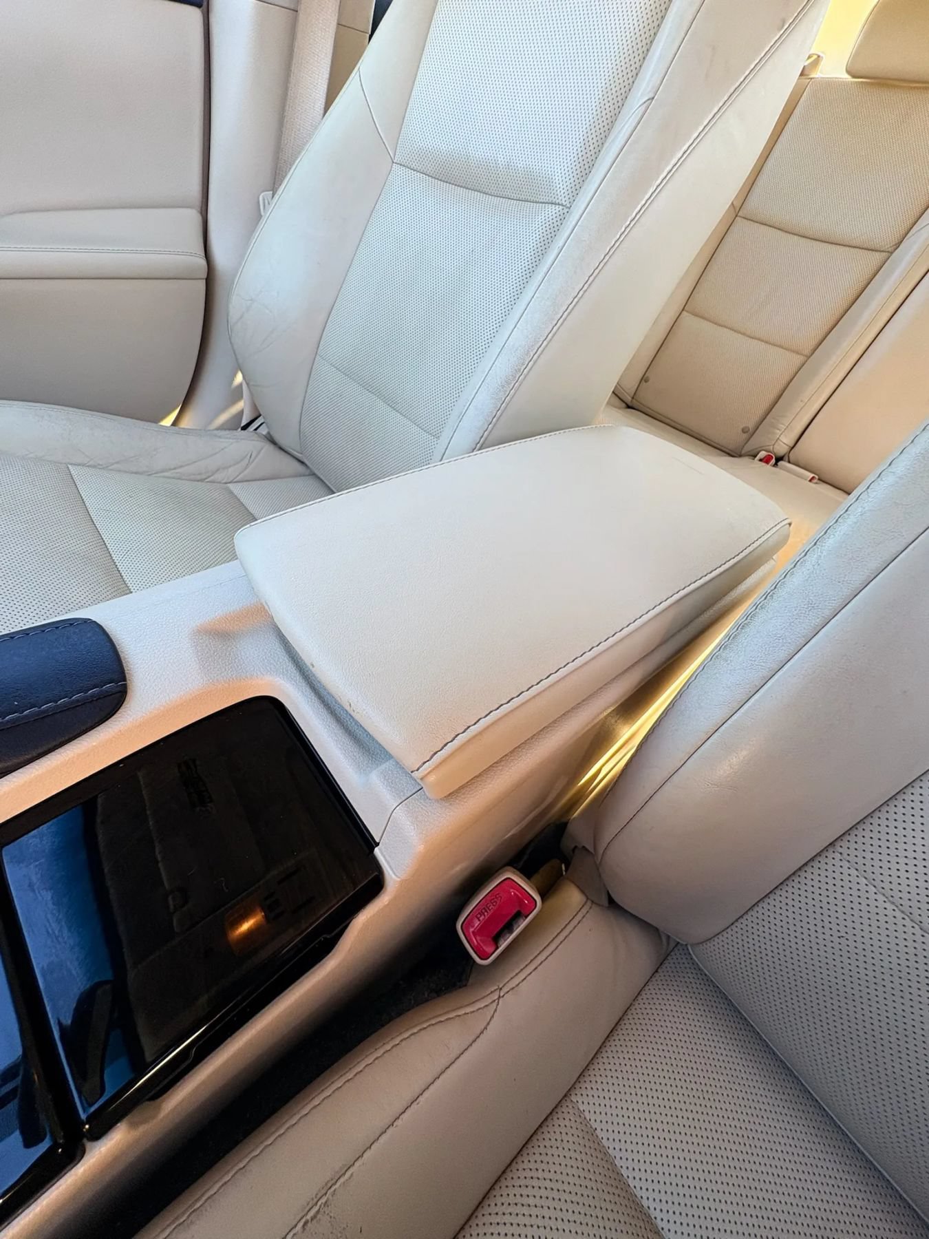 Used 2014 Lexus ES 350 w/ Luxury Package FWD image 33