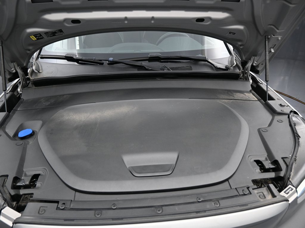 Used 2023 Volvo XC40 Recharge Ultimate w/ Protection Package Premier image 36