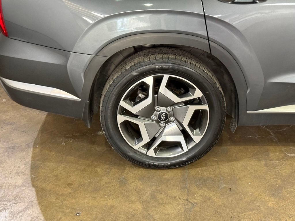 Used 2023 Hyundai Palisade Limited AWD/4WD image 6