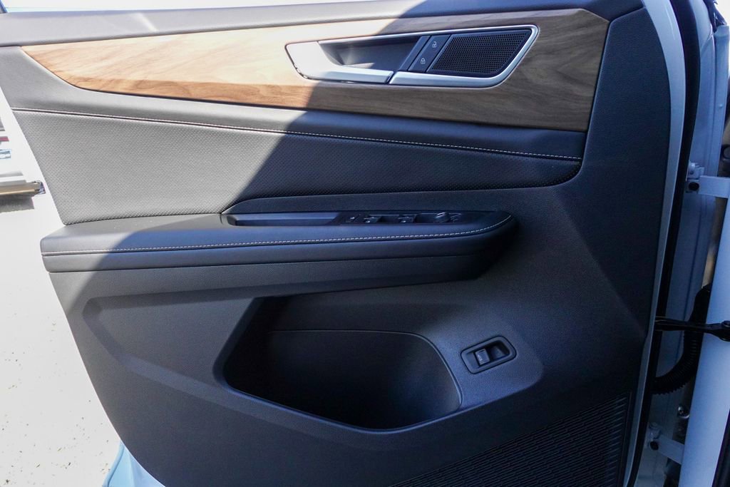 New 2026 Volkswagen Atlas SE image 14
