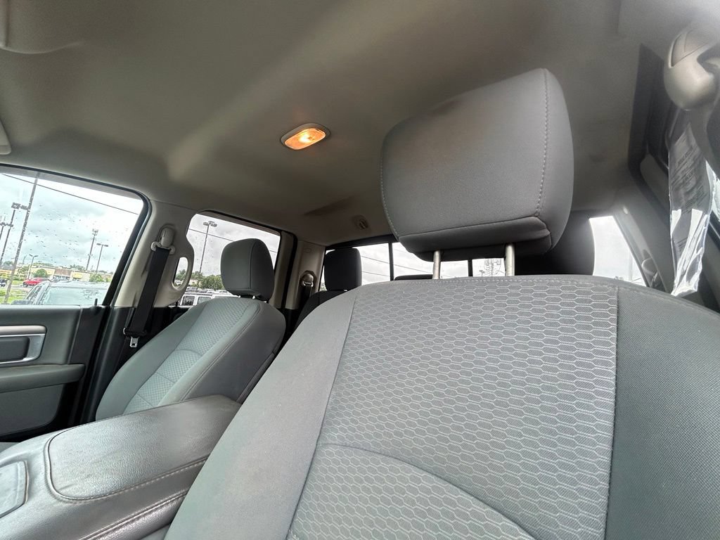 Used 2014 RAM 1500 Classic SLT RWD image 12