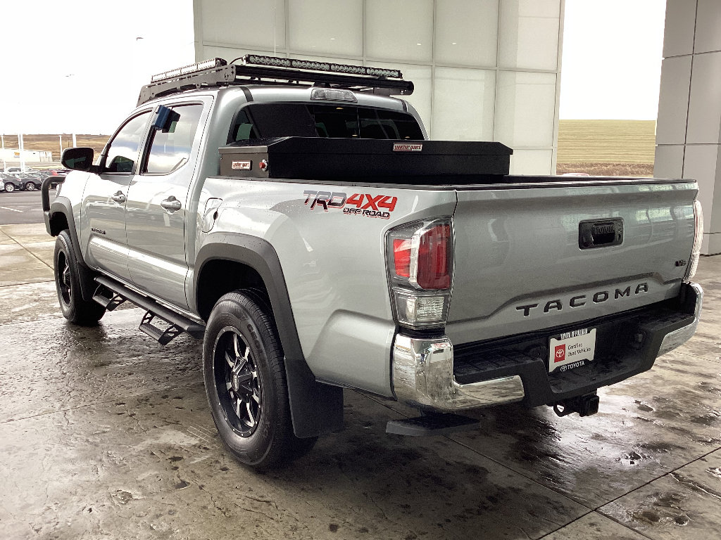 Certified 2023 Toyota Tacoma TRD Off-Road w/ Black Out Package (TMS) image 7