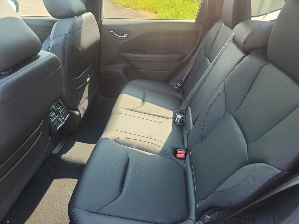 New 2025 Subaru Forester Limited w/ Popular Package image 15