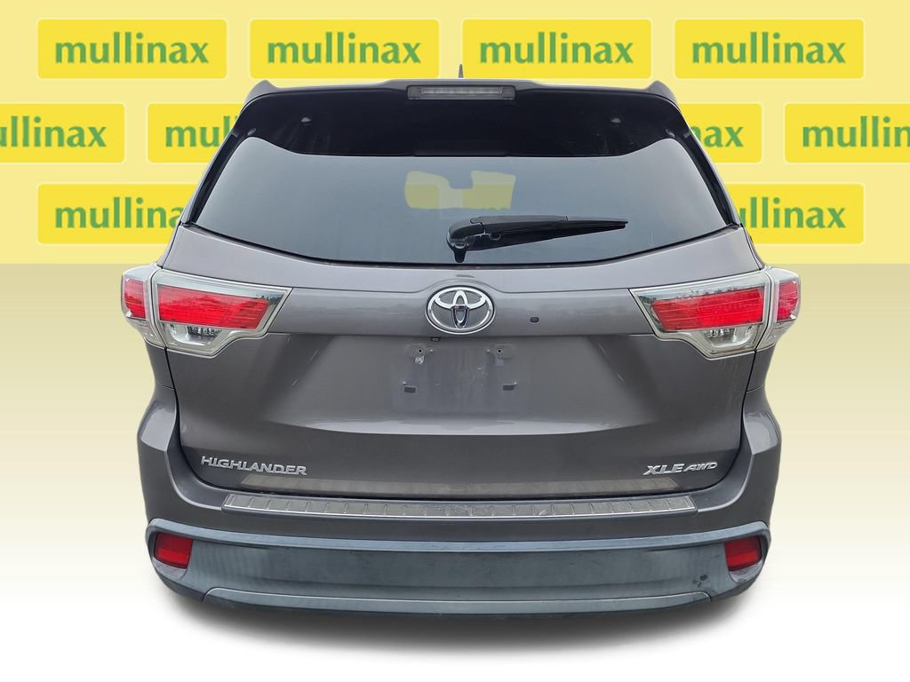 Used 2014 Toyota Highlander XLE AWD/4WD image 31