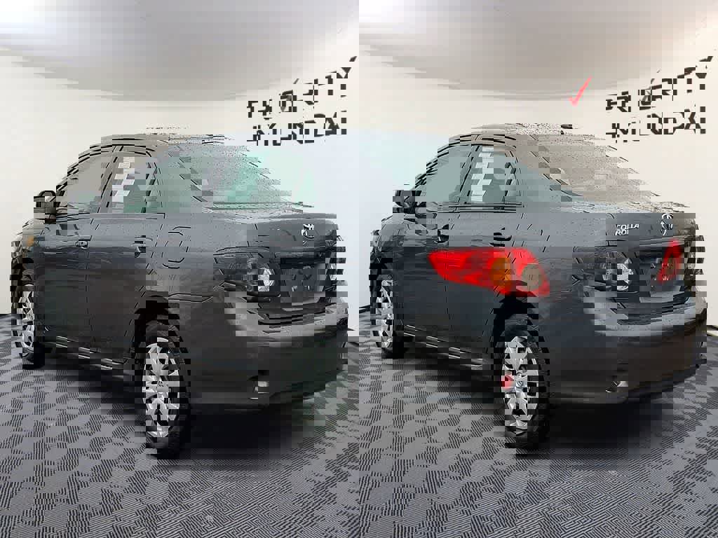 Used 2010 Toyota Corolla image 6