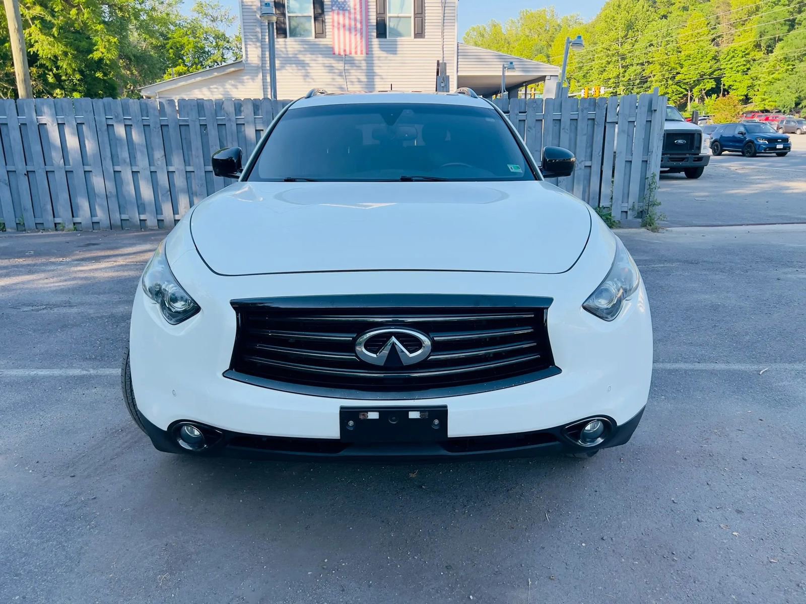 Used 2016 INFINITI QX70 AWD image 2