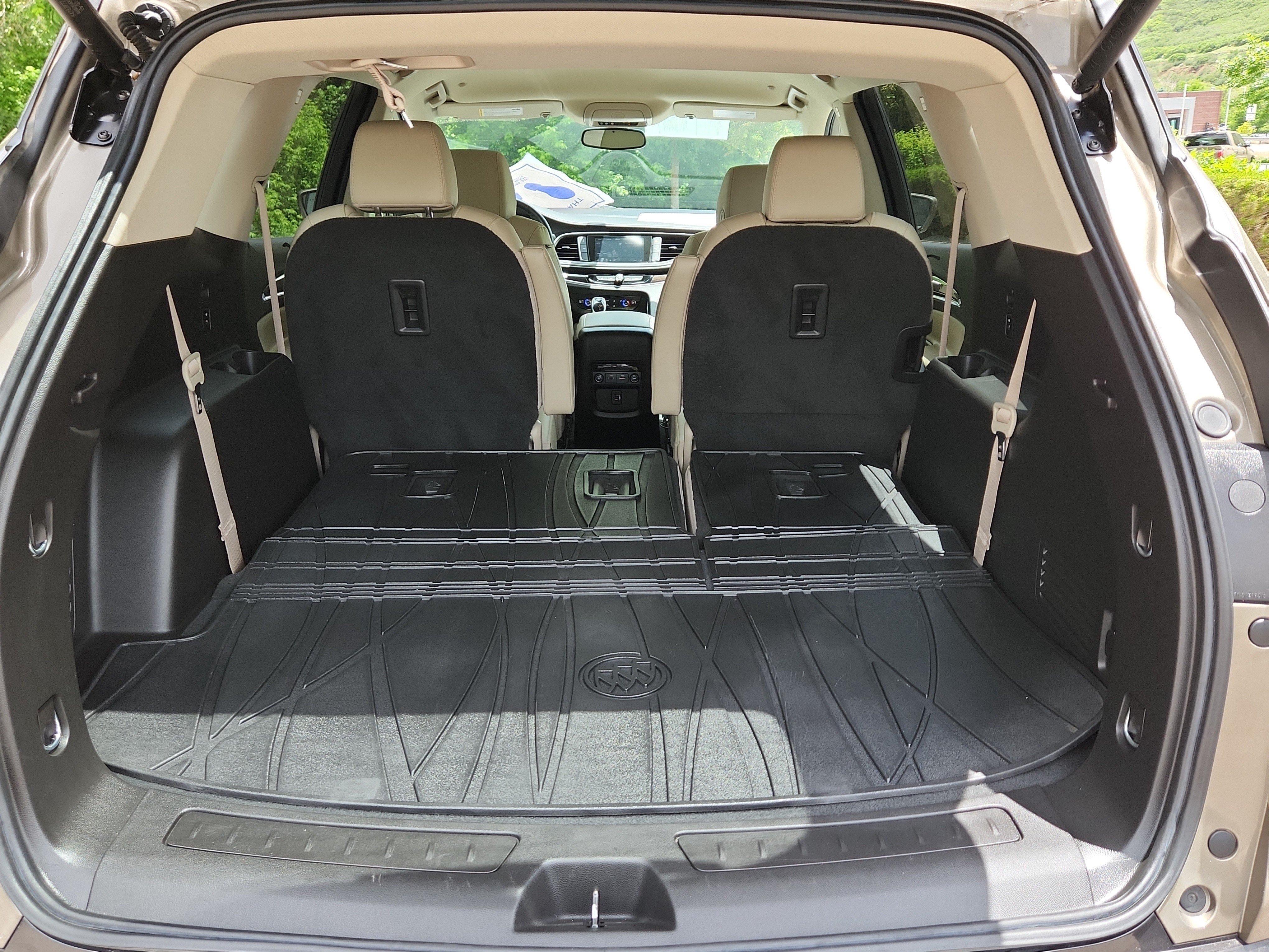Used 2020 Buick Enclave Essence w/ LPO, Floor Liner Package AWD/4WD image 13