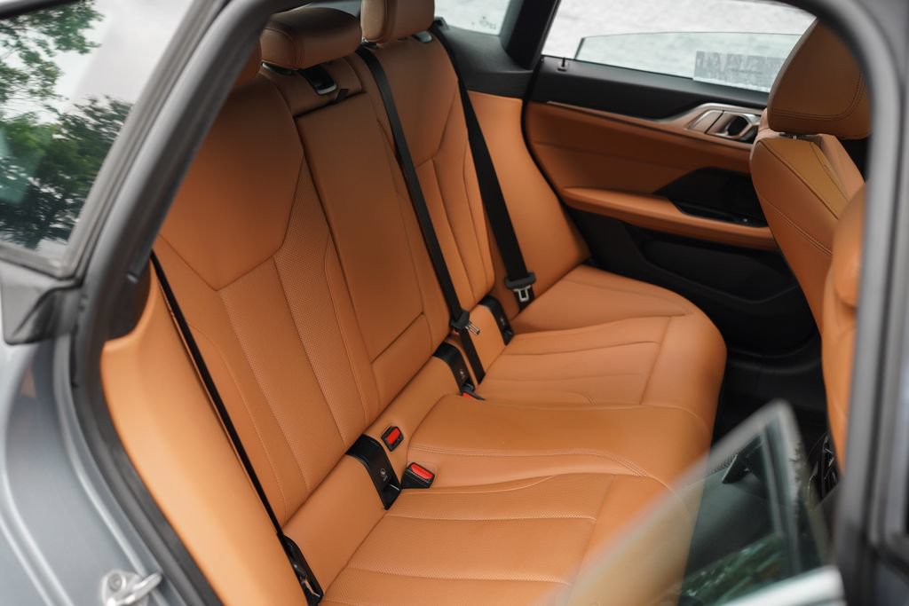 Used 2023 BMW i4 eDrive35 RWD image 25