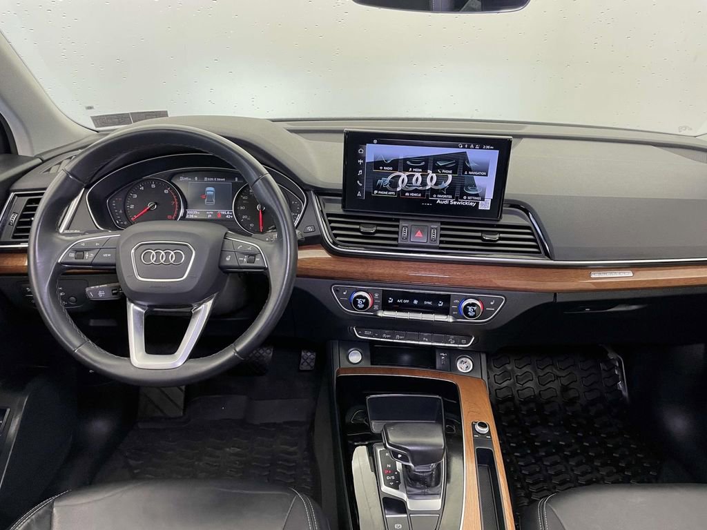 Certified 2023 Audi Q5 2.0T Premium w/ Convenience Package image 26