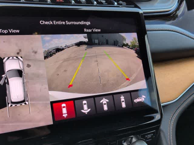 Used 2023 Jeep Grand Cherokee Summit AWD/4WD image 31