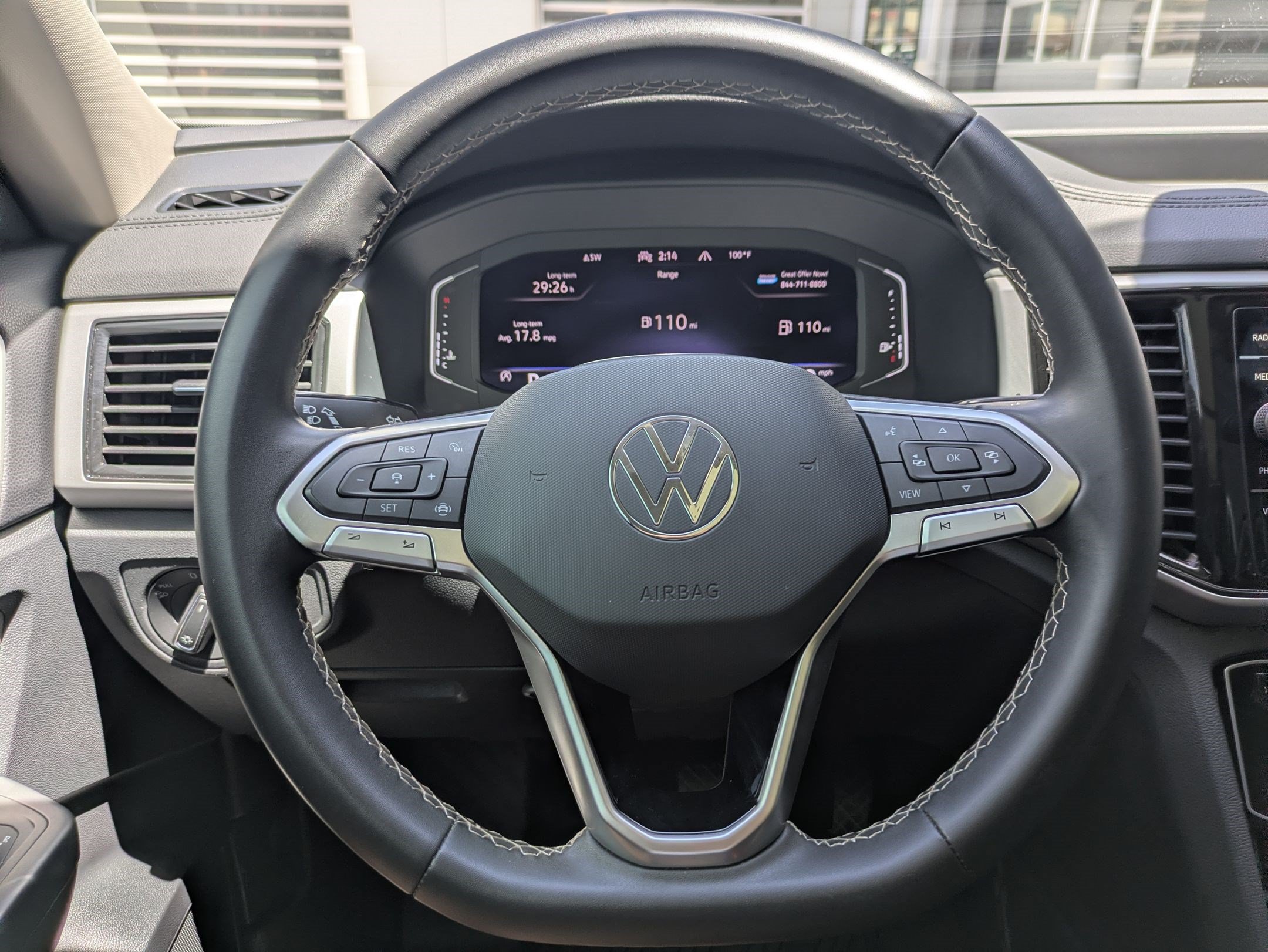 Used 2022 Volkswagen Atlas SE w/ Panoramic Sunroof Package AWD/4WD image 12